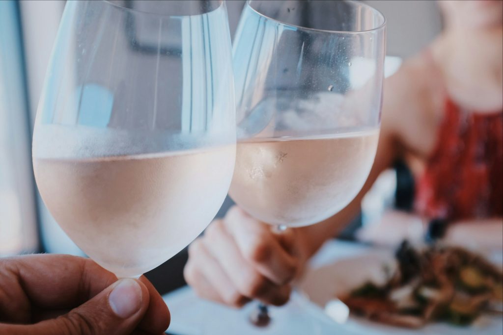Conoce un vino fresco y aromático, el rosado, no te pierdas la experiencia
