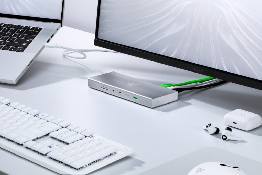 Razer USB 4 Dock – Productividad y Videojuegos a un nuevo nivel