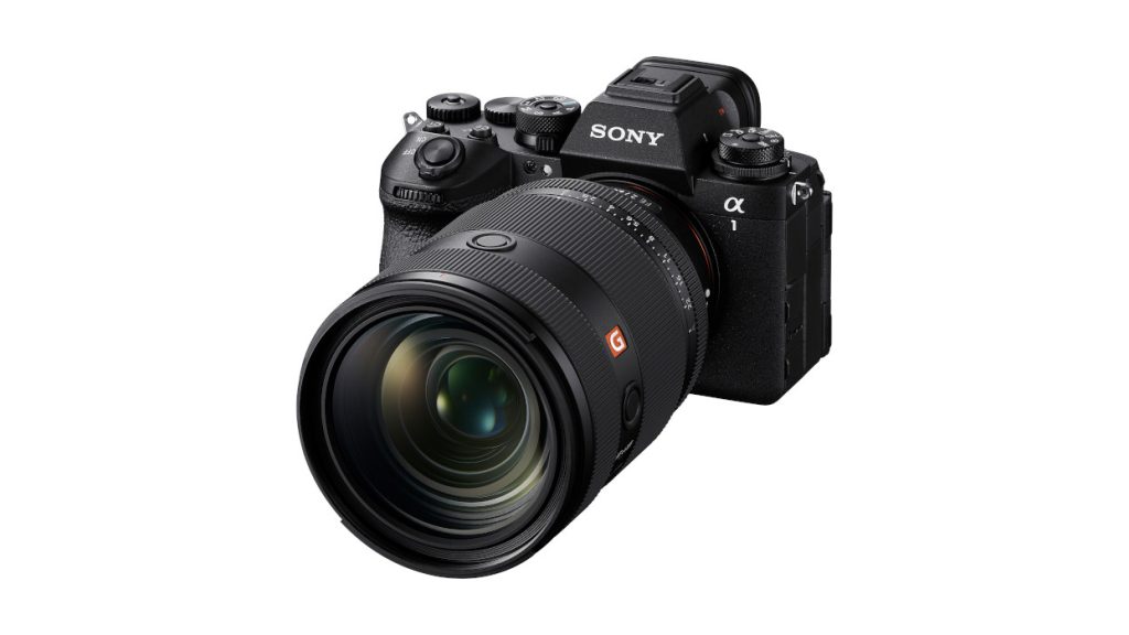 Sony anuncia la cámara full-frame Alpha 1 II y el primer lente zoom estándar G Master con gran apertura fija F2