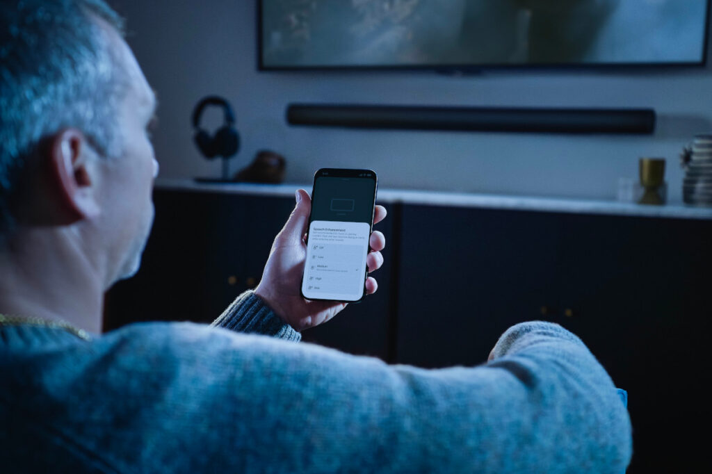 Nueva mejora del sonido con tecnología de IA de Sonos: diseñada con y para personas con pérdida auditiva