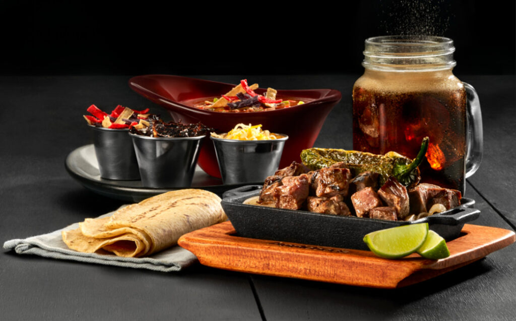 Applebee’s lanza su nuevo menú “Apple Trío Perfecto”