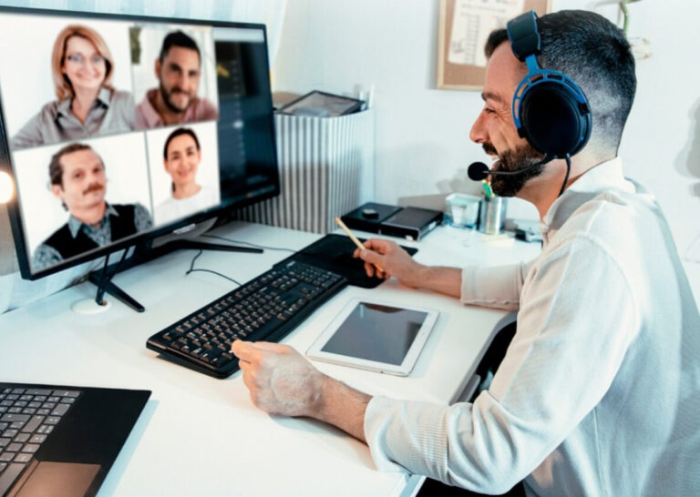 Speaking Tutor, herramienta pionera que combina IA y clases en vivo para aprender inglés
