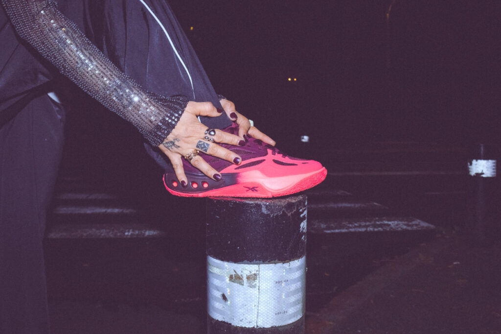 De la cancha a la calle: los tenis que conquistan cualquier look