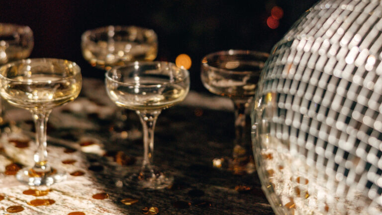 El espíritu navideño sube el volúmen con Hard Rock para vivir unas vacaciones de fin de año inolvidables