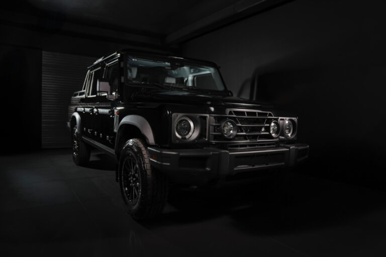 INEOS Grenadier presenta la nueva Black Edition