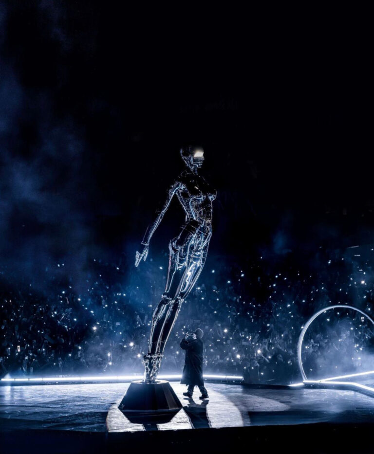 The Weeknd convoca a fans de 74 países durante el arranque de su gira en el Estadio GNP Seguros en la CDMX