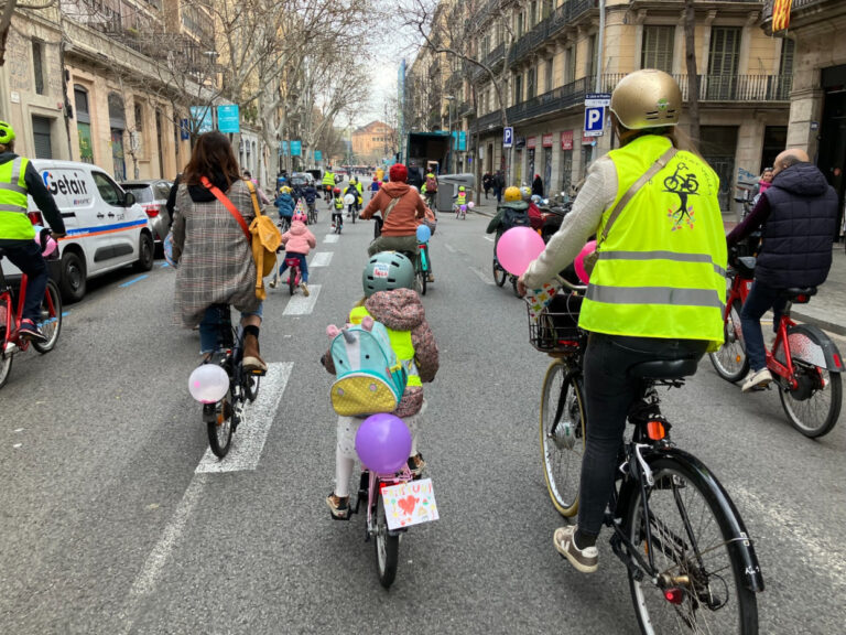 Shimano respalda el acelerador de autobuses para bicicletas para ayudar a brindar a más niños rutas seguras para andar en bicicleta