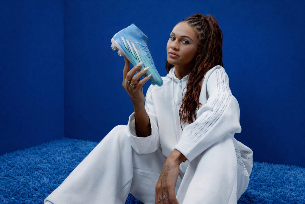 adidas y Trinity Rodman presentan la nueva F50 Sparkfusion